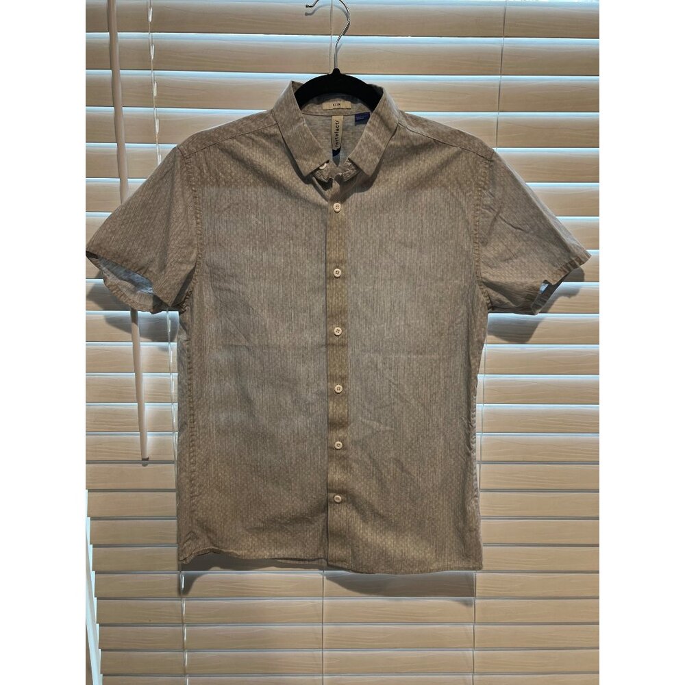 Artefact Short Sleeve Button‎ Up - Size S